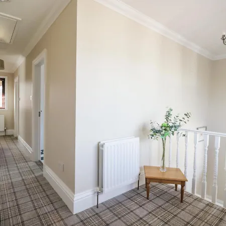 בית נופש Mill End פנרית'