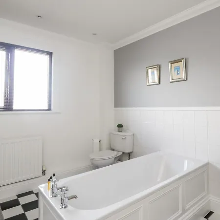 Mill End בית נופש פנרית'