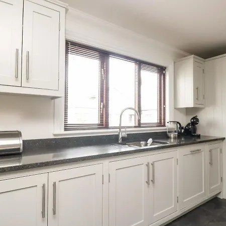 בית נופש Mill End *